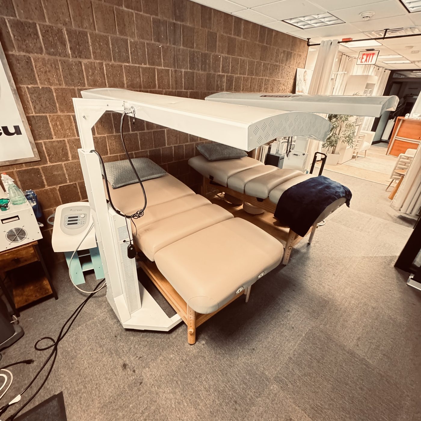 TriLift facial treatment room at Rescu Wellness