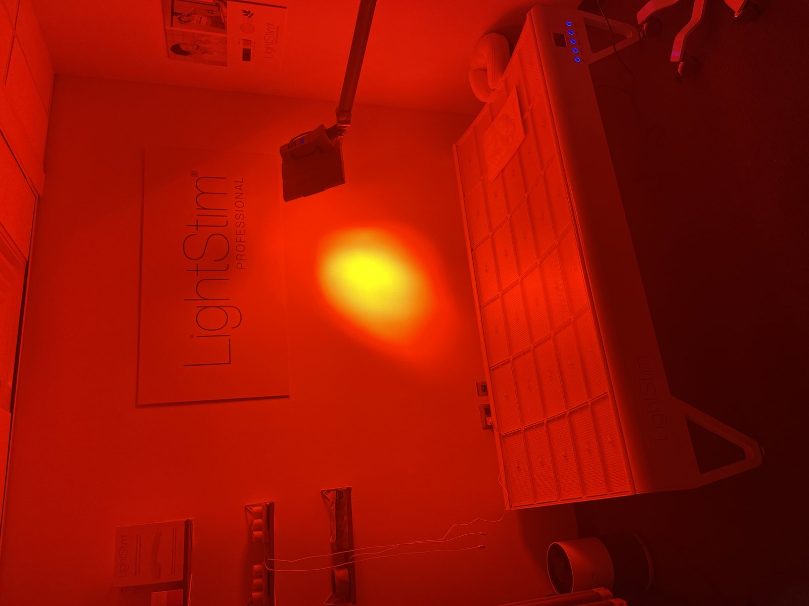 LightStim room at Rescu Wellness