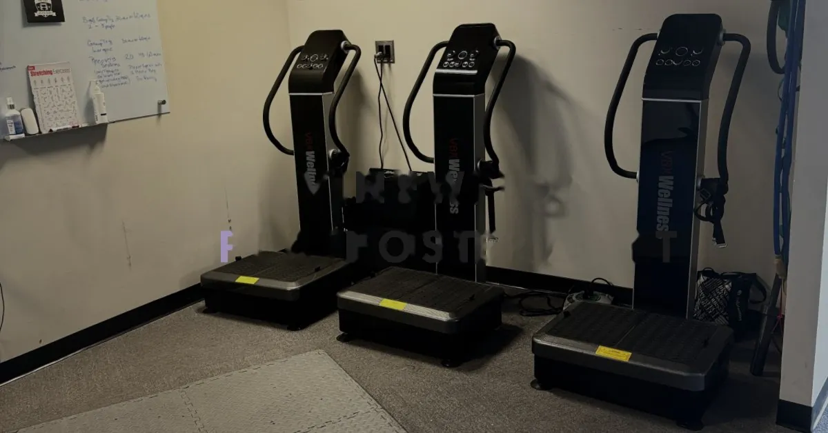 Whole-body vibration plate therapy machines at Rescu Wellness Scarsdale